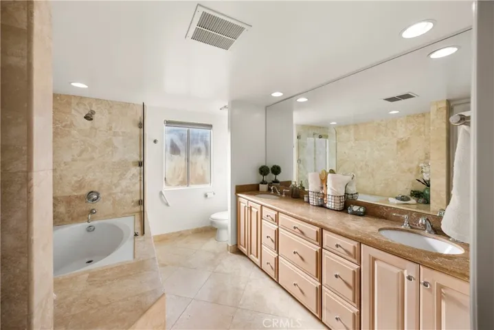 Guest bath upstairs