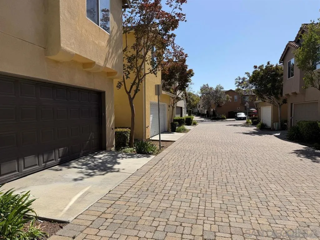 2297 Treetop Lane, Chula Vista, California 91915 — photo 4