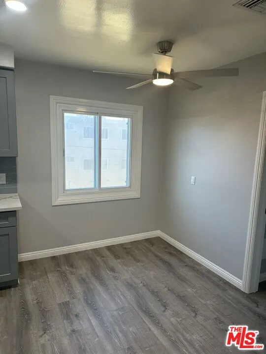 711 Larch Street 10, Inglewood, California 90301 — photo 5