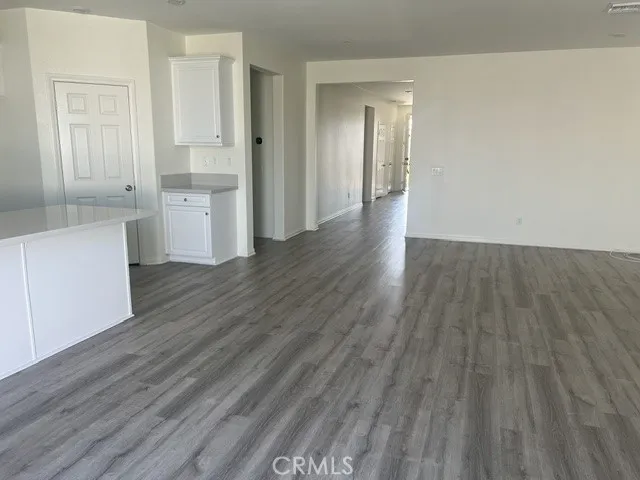 LIVING ROOM- FAMILY ROOM