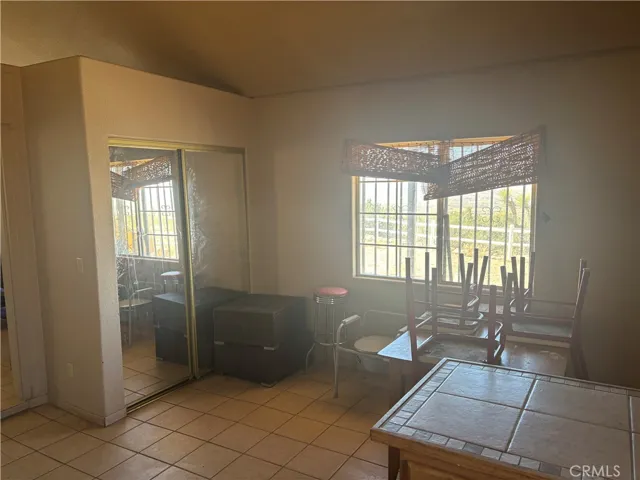 31927 Garnet Road, Lucerne Valley, California 92356