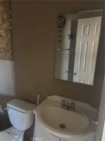 31927 Garnet Road, Lucerne Valley, California 92356
