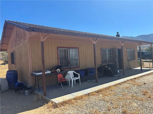 31927 Garnet Road, Lucerne Valley, California 92356