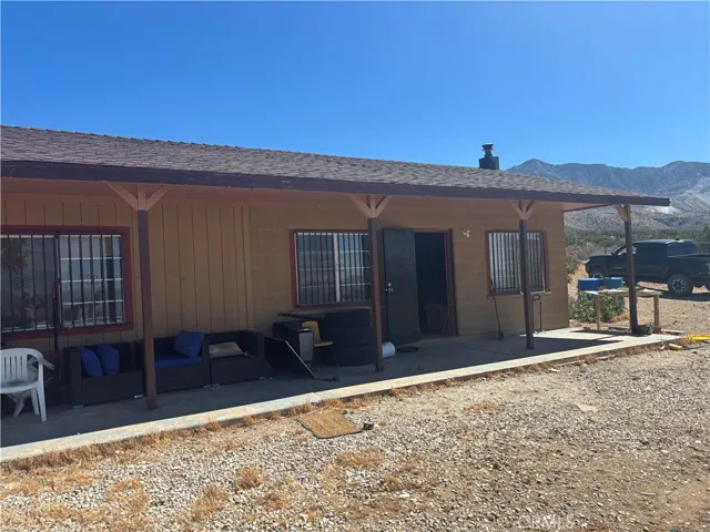 31927 Garnet Road, Lucerne Valley, California 92356