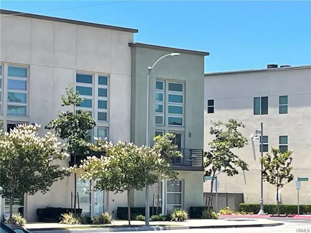 1500 W Artesia Boulevard A, Gardena, California 90248
