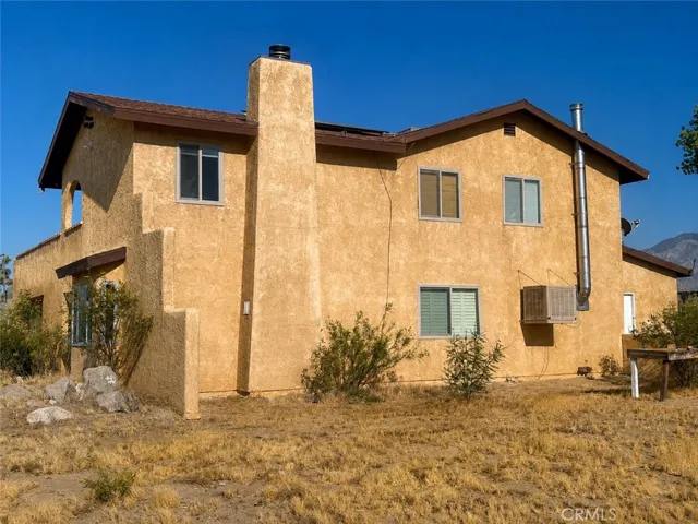 30881 Pawnee, Lucerne Valley, California 92356