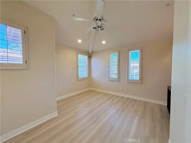 Den Area