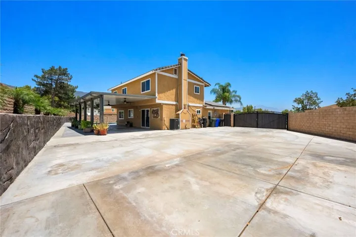 1568 Teton St., San Bernardino, California 92407