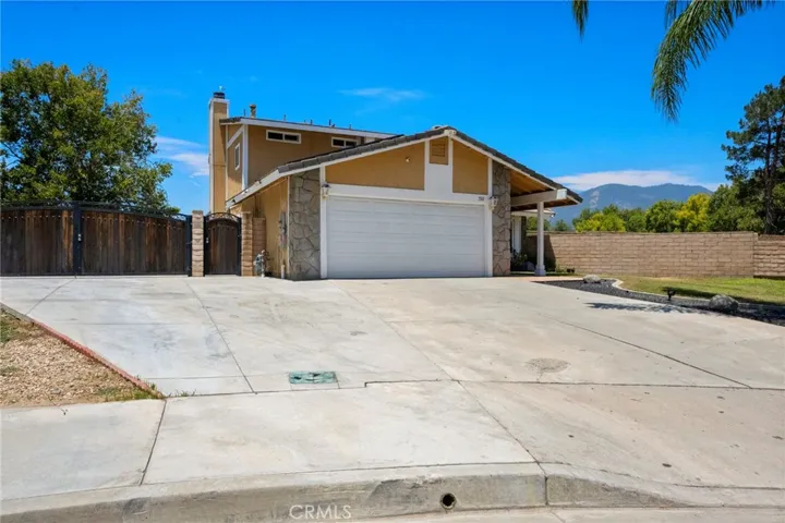1568 Teton St., San Bernardino, California 92407