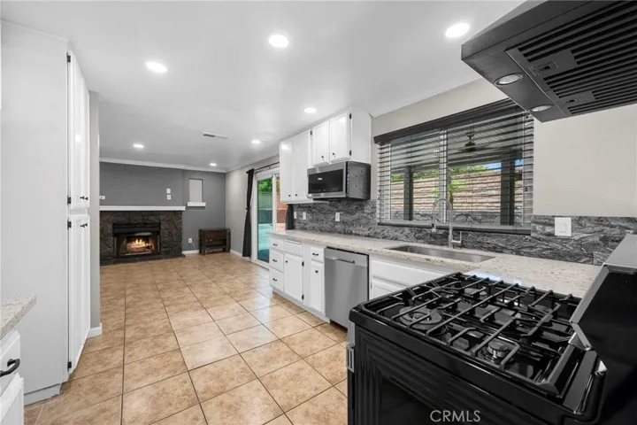 1568 Teton St., San Bernardino, California 92407