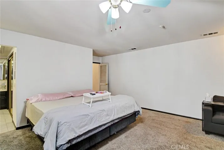 16410 Wintun, Apple Valley, California 92307