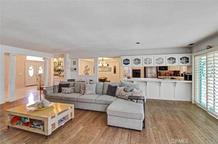 16410 Wintun, Apple Valley, California 92307