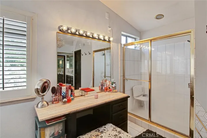 16410 Wintun, Apple Valley, California 92307