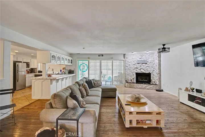 16410 Wintun, Apple Valley, California 92307
