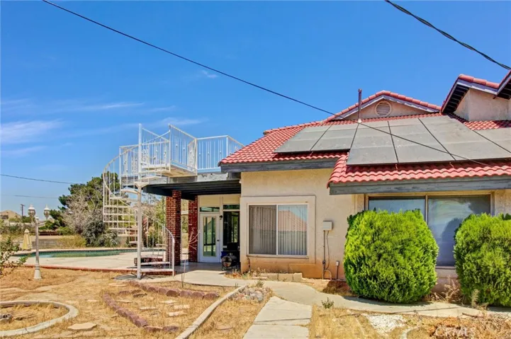 16410 Wintun, Apple Valley, California 92307