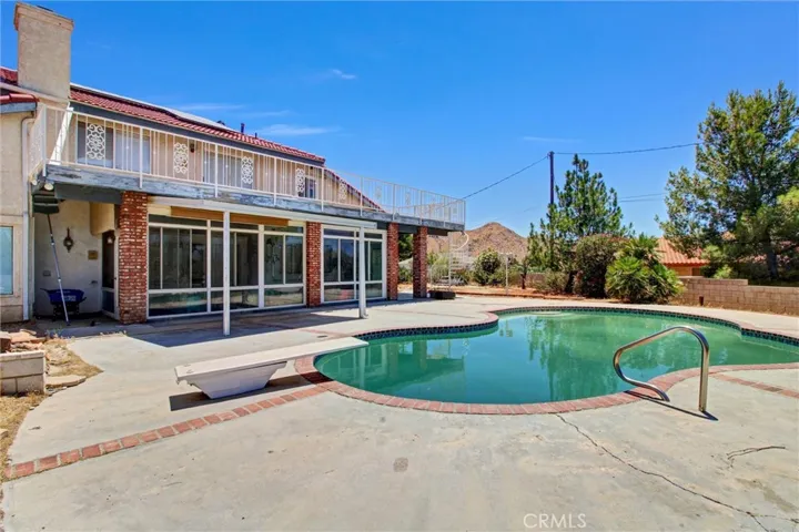 16410 Wintun, Apple Valley, California 92307