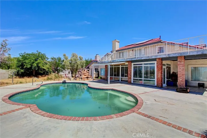 16410 Wintun, Apple Valley, California 92307