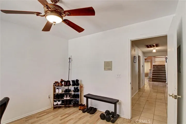 16410 Wintun, Apple Valley, California 92307