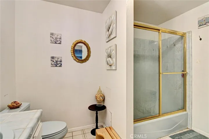 16410 Wintun, Apple Valley, California 92307