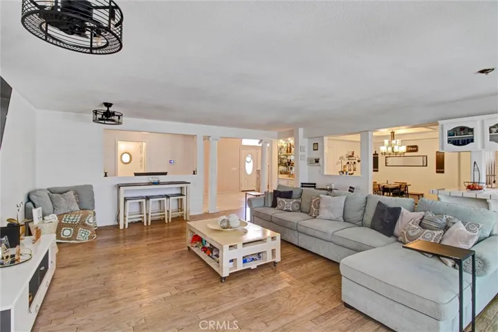 16410 Wintun, Apple Valley, California 92307