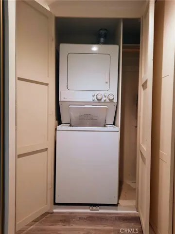 Stacked Washer & Dryer