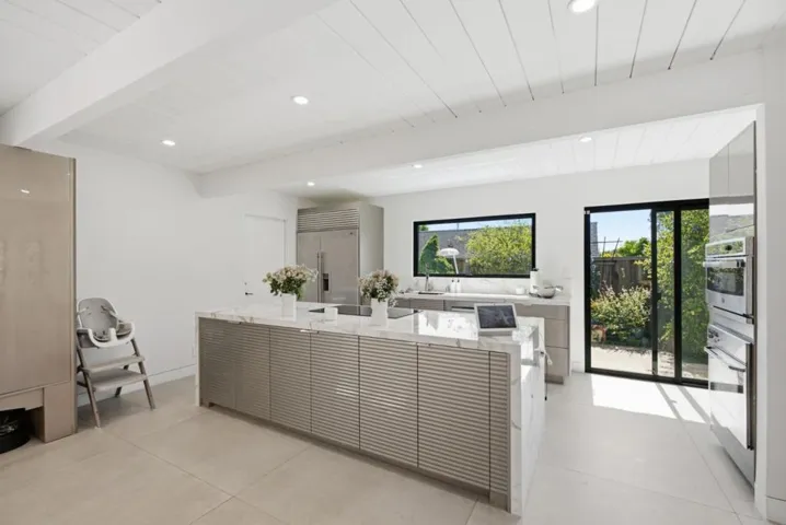 17610 Via Sereno, Monte Sereno, California 95030