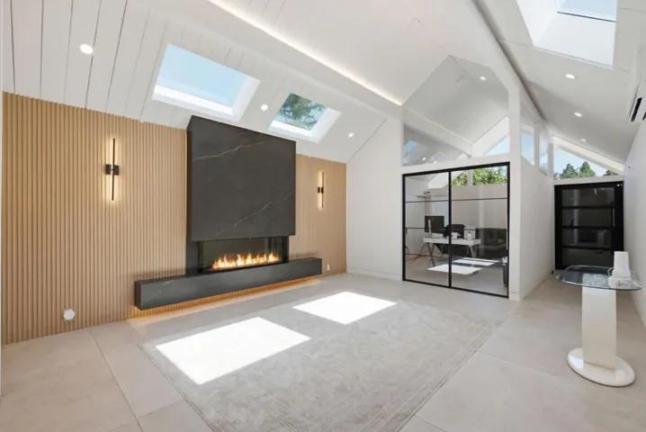 17610 Via Sereno, Monte Sereno, California 95030