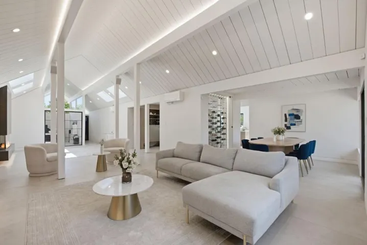 17610 Via Sereno, Monte Sereno, California 95030