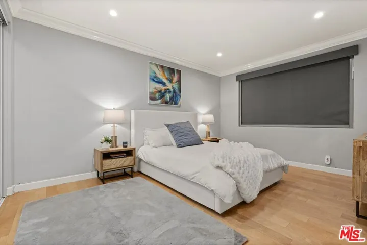 1375 Kelton Avenue 206, Los Angeles, California 90024