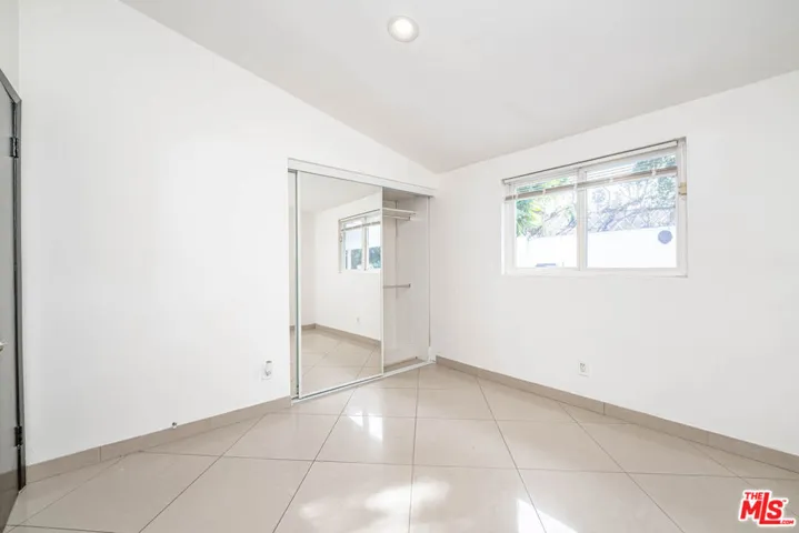 20746 Clarendon Street, Woodland Hills, California 91367