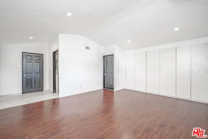20746 Clarendon Street, Woodland Hills, California 91367