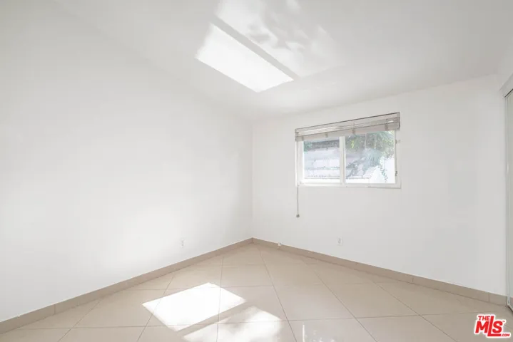 20746 Clarendon Street, Woodland Hills, California 91367