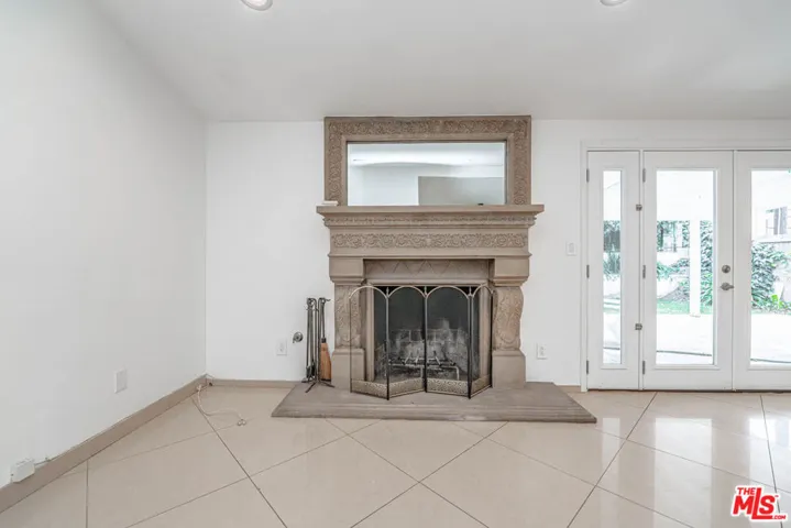 20746 Clarendon Street, Woodland Hills, California 91367