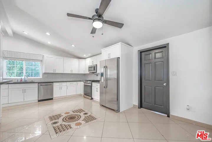 20746 Clarendon Street, Woodland Hills, California 91367