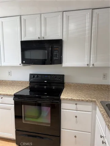 127 Abbeywood, Aliso Viejo, California 92656