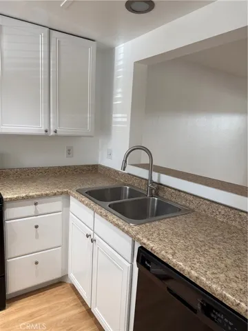 127 Abbeywood, Aliso Viejo, California 92656