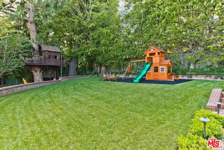 Gardens with Turf