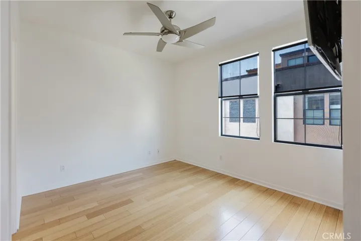 527 W Maple, Orange, California 92868