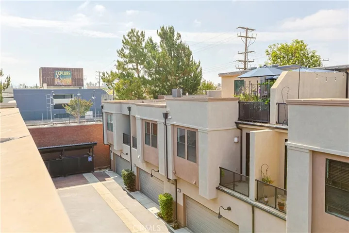 527 W Maple, Orange, California 92868