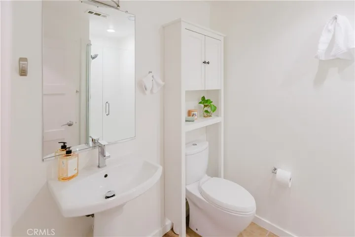 527 W Maple, Orange, California 92868