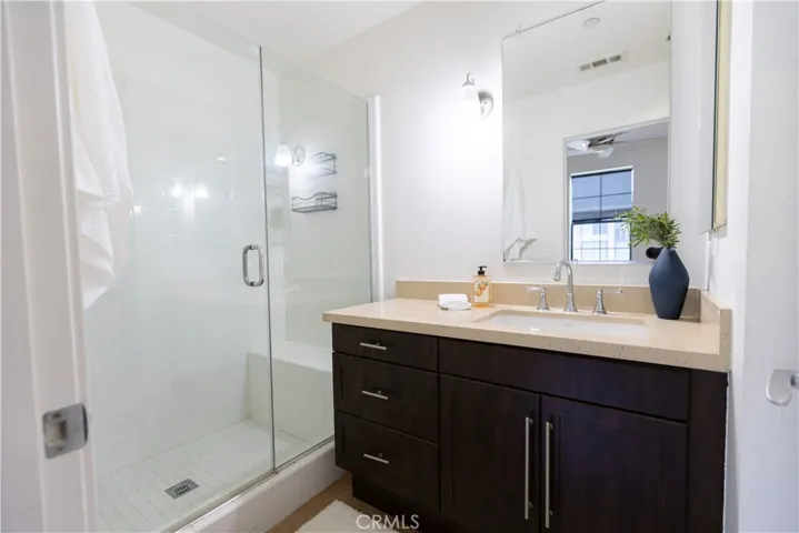 527 W Maple, Orange, California 92868