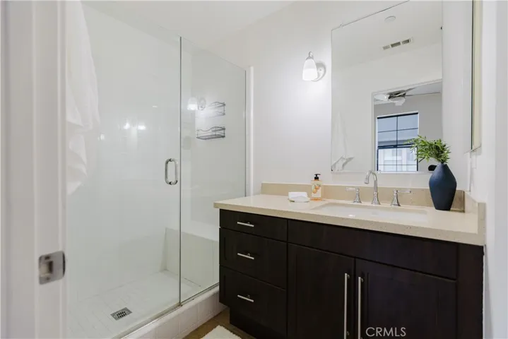 527 W Maple, Orange, California 92868