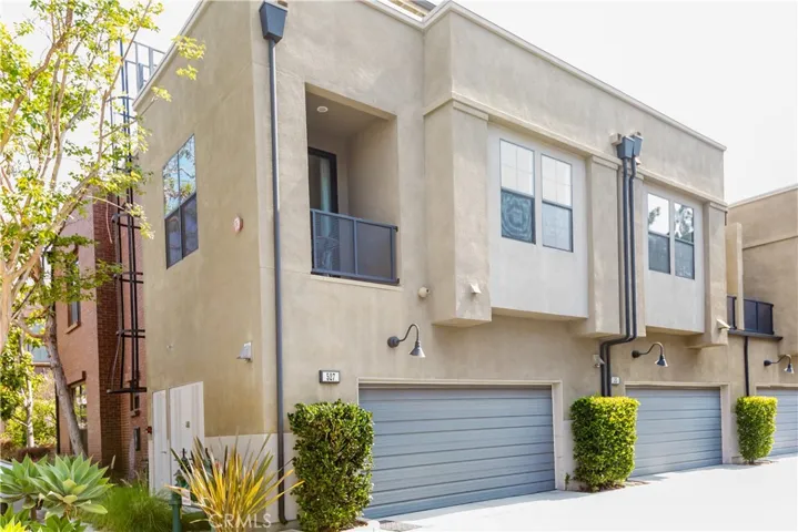 527 W Maple, Orange, California 92868