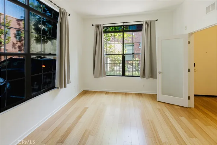 527 W Maple, Orange, California 92868