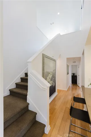 527 W Maple, Orange, California 92868