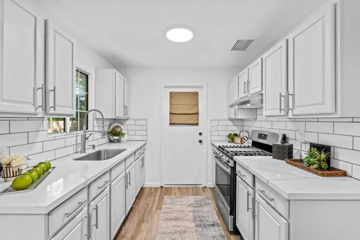 Severin Avenue, Modesto, California 95354