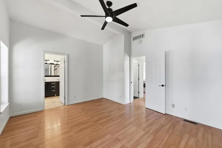 44 Eagle Green 44, Fremont, California 94538