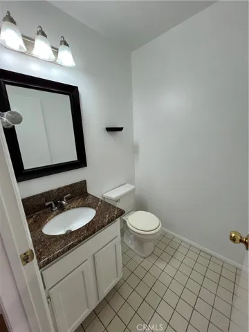 13912 Mcclure, Paramount, California 90723