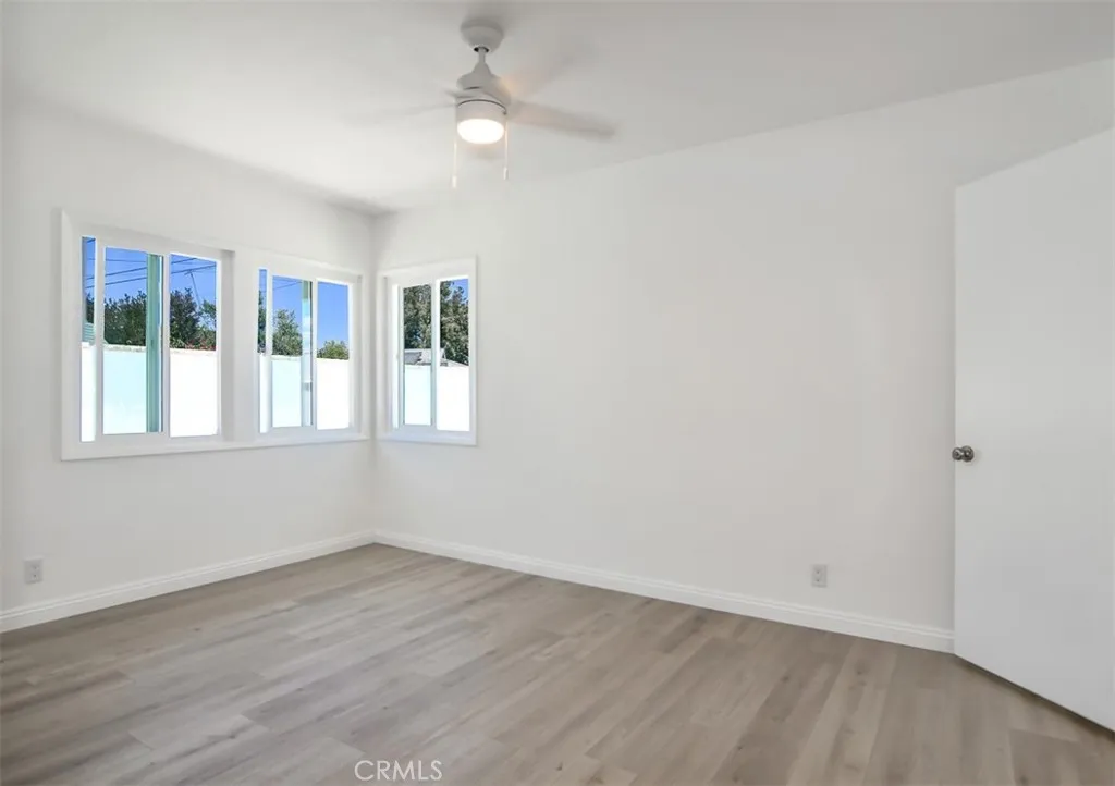 2nd primary bedroom (downstairs)