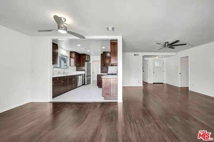 23008 Hamlin Street, West Hills, California 91307